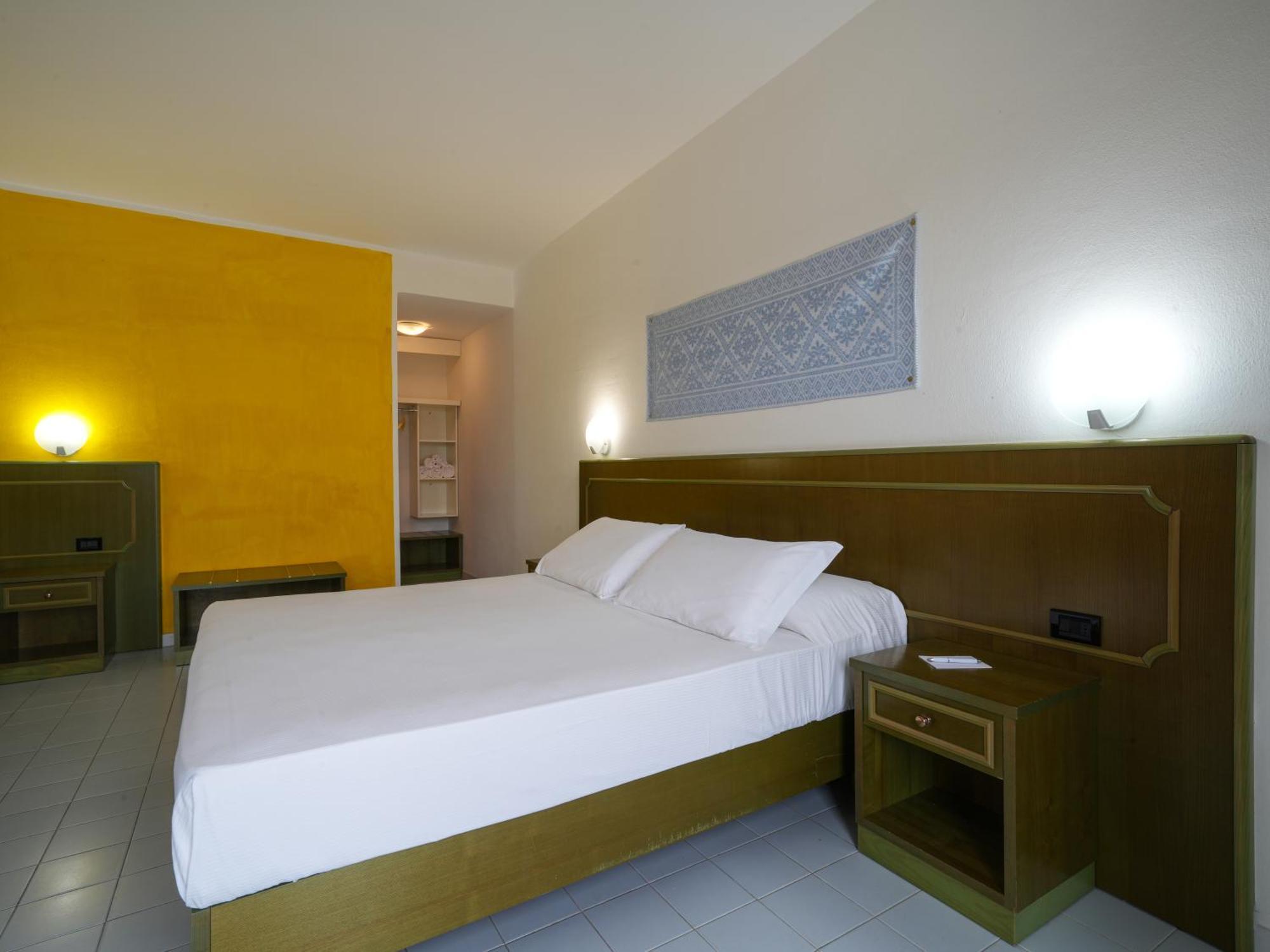 Le Tonnare Di Stintino - Beach Resort ภายนอก รูปภาพ