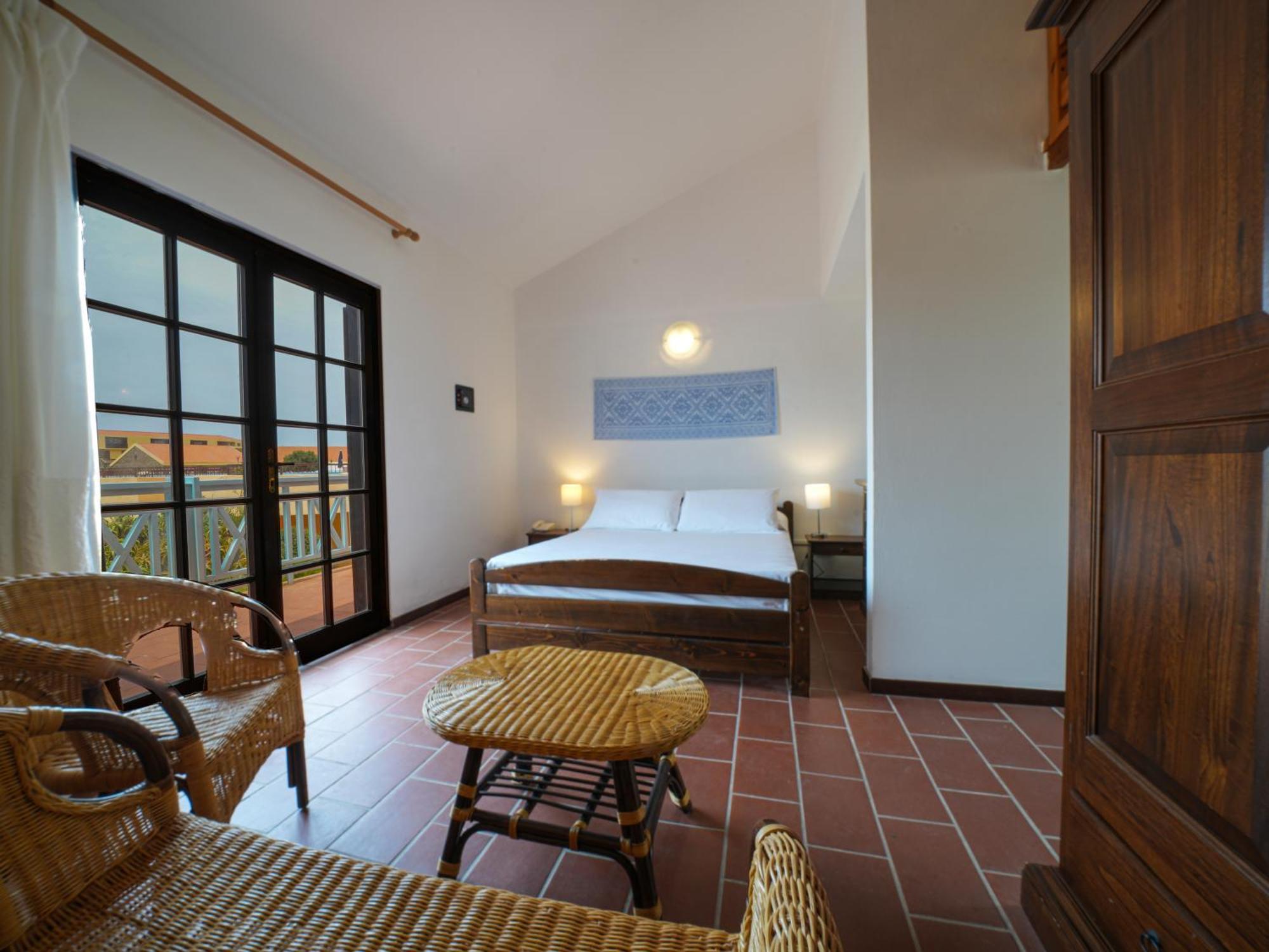 Le Tonnare Di Stintino - Beach Resort ภายนอก รูปภาพ