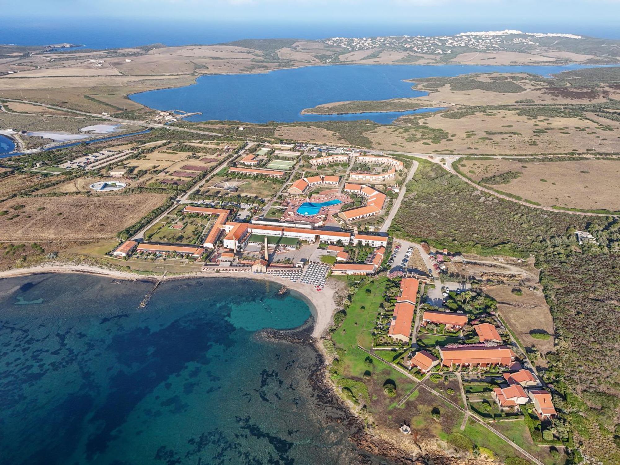 Le Tonnare Di Stintino - Beach Resort ภายนอก รูปภาพ